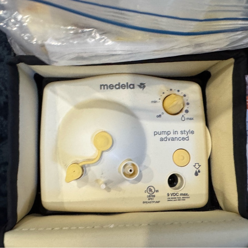 Medela Pump in style advanced double breast pump